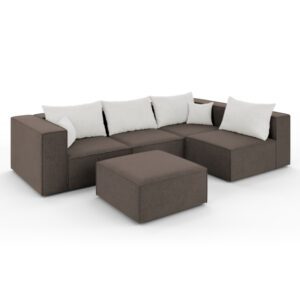 Ciemnobrązowy narożnik POPPY z pufą, widok ukośny; tapicerka w głębokim odcieniu brązu, zestawiona z jasnymi poduszkami.