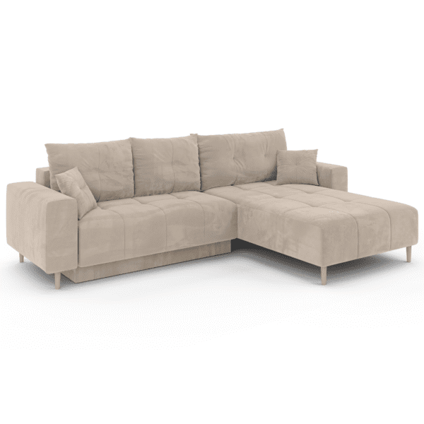Sofa narożna Santi beżowy, widok pod kątem. Pokazuje proporcje i teksturę tapicerki.